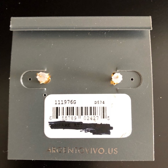 SOLD* Argento Vivo 18KT gold Plated Knot Earrings - Picture 2 of 3